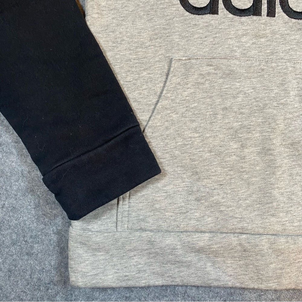 Adidas Embroidered Heathered Gray/Black Hoodie Sweatshirt Boys Size M (10-12) - Picture 4 of 11